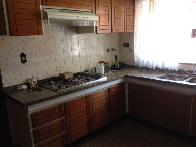 Sobrado de 530m² com 4 quartos em Centro