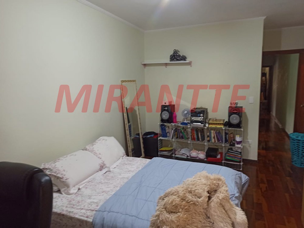 Sobrado de 122m² com 3 quartos em Vila Nova Mazzei