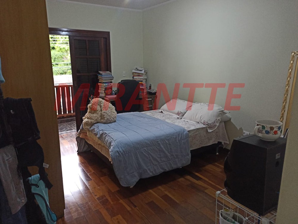 Sobrado de 122m² com 3 quartos em Vila Nova Mazzei