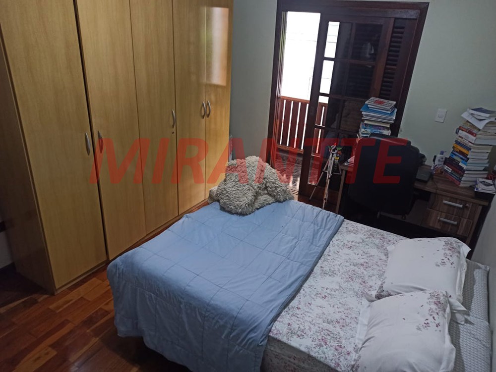 Sobrado de 122m² com 3 quartos em Vila Nova Mazzei