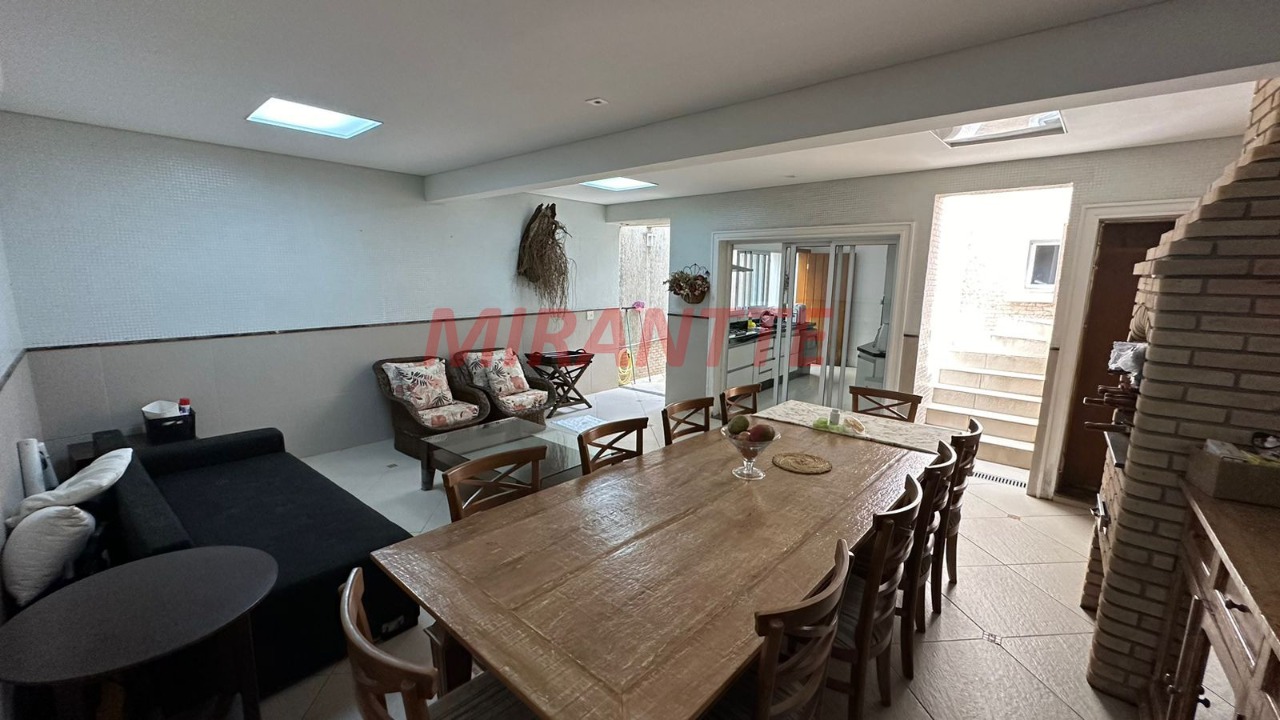 Sobrado de 205m² com 3 quartos em Jardim São Paulo(Zona Norte)