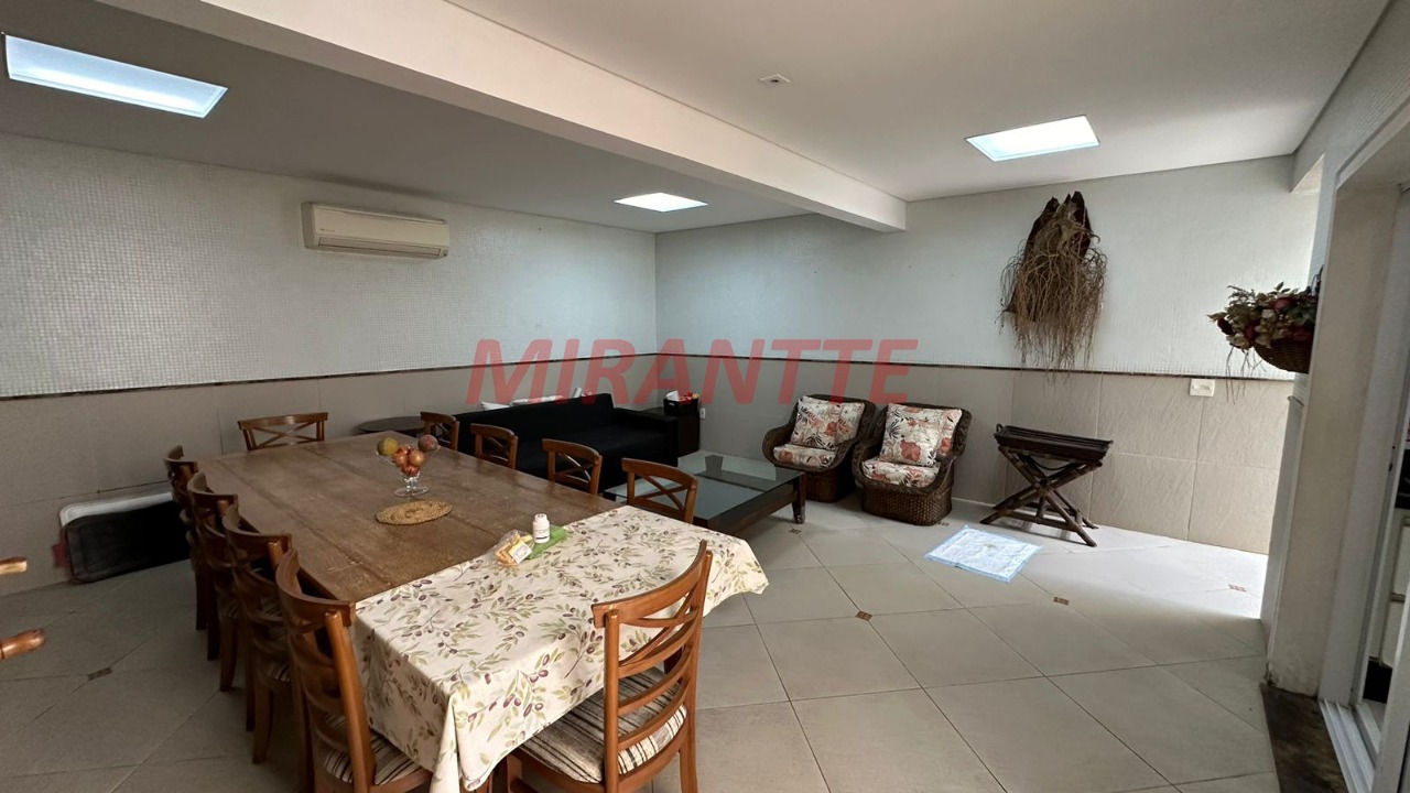 Sobrado de 205m² com 3 quartos em Jardim São Paulo(Zona Norte)