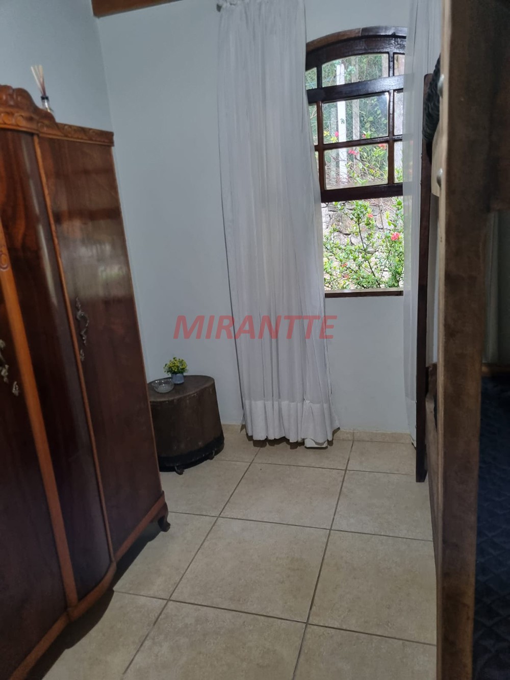 Casa terrea de 800m² com 3 quartos em Serra Da Cantareira