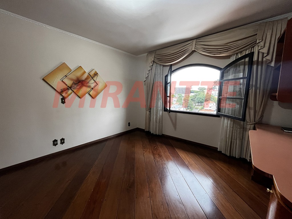 Sobrado de 410m² com 3 quartos em Jardim Paraiso