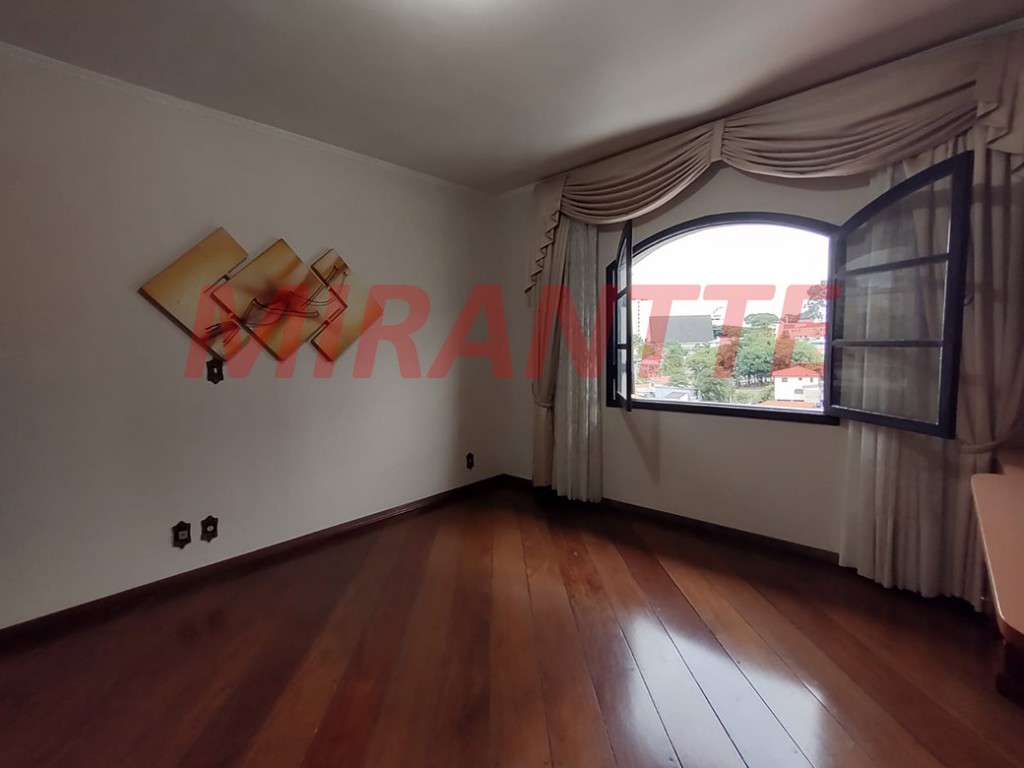 Sobrado de 410m² com 3 quartos em Jardim Paraiso