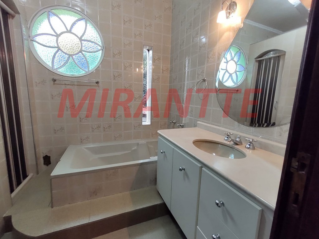 Sobrado de 410m² com 3 quartos em Jardim Paraiso