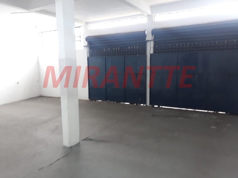 Comercial com 3 quartos em Jardim Maria Dirce