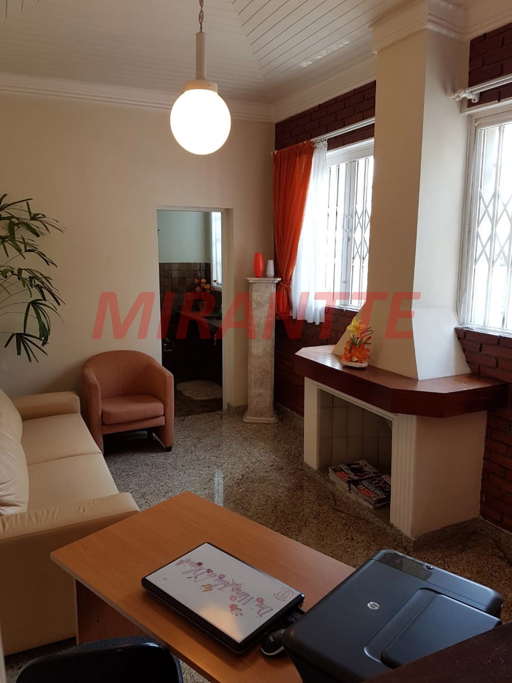 Casa terrea de 228m² com 3 quartos em Água Fria