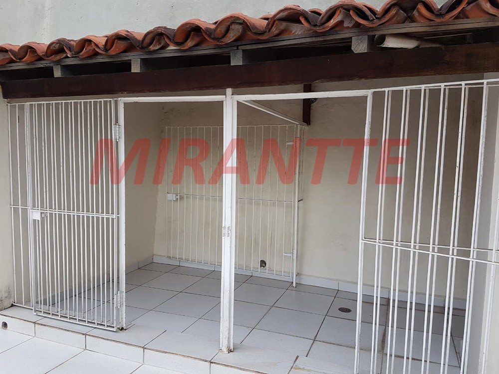 Casa terrea de 228m² com 3 quartos em Água Fria