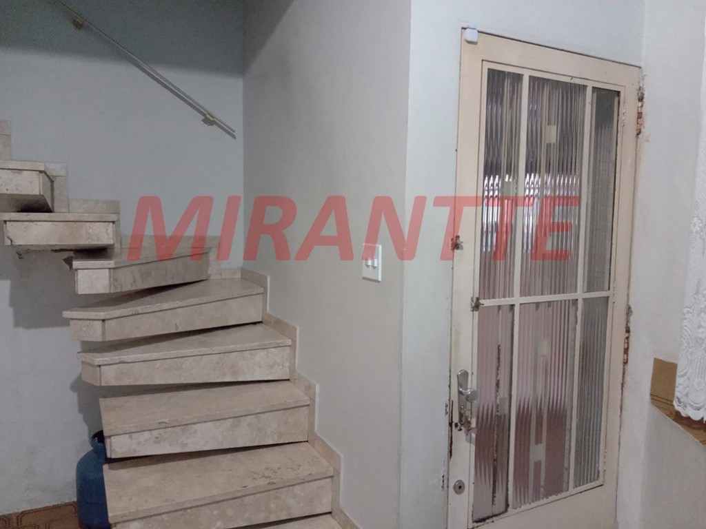 Sobrado de 106m² com 3 quartos em Santana