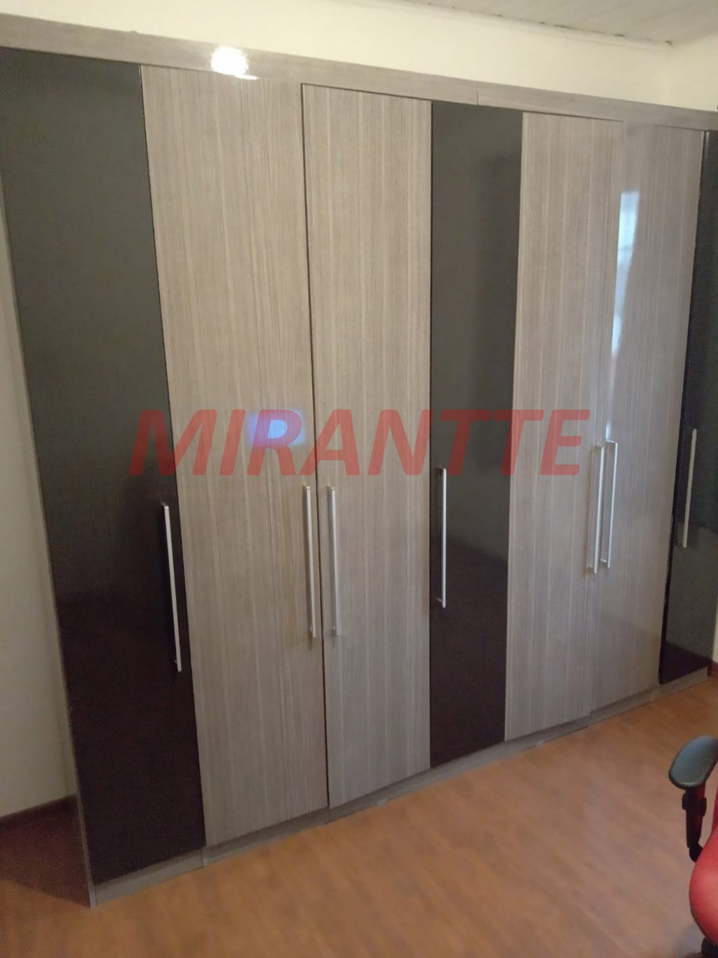 Sobrado de 106m² com 3 quartos em Santana