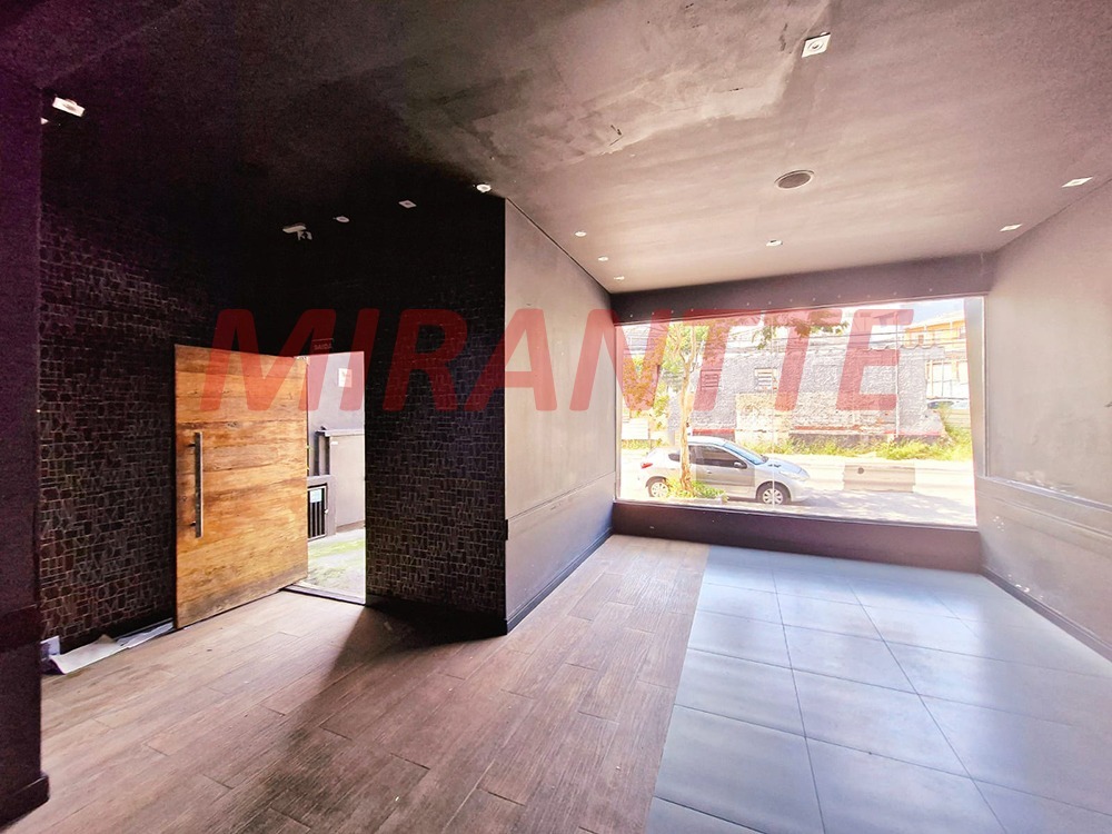 Comercial de 240m² em Vila Gustavo
