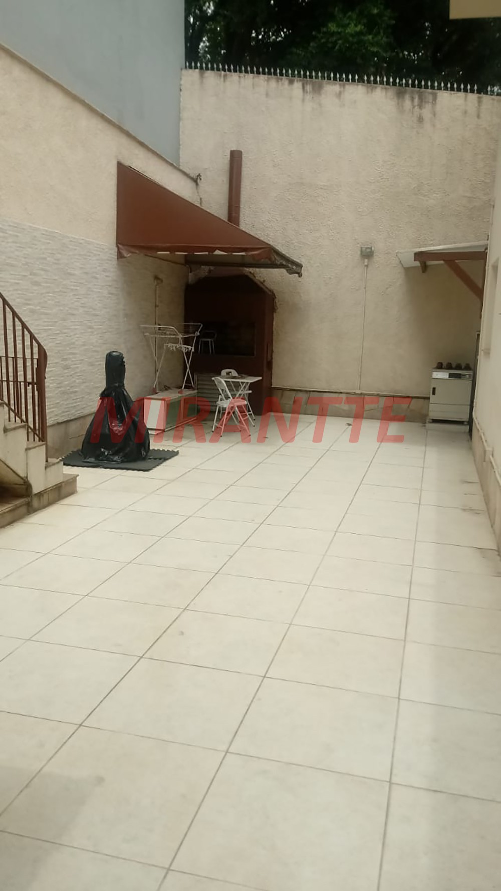 Sobrado de 331m² com 8 quartos em Jardim França