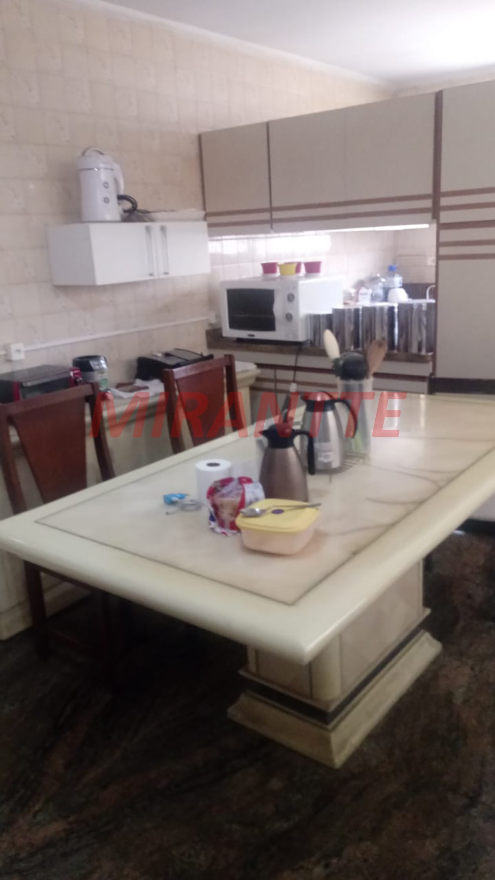 Sobrado de 331m² com 8 quartos em Jardim França