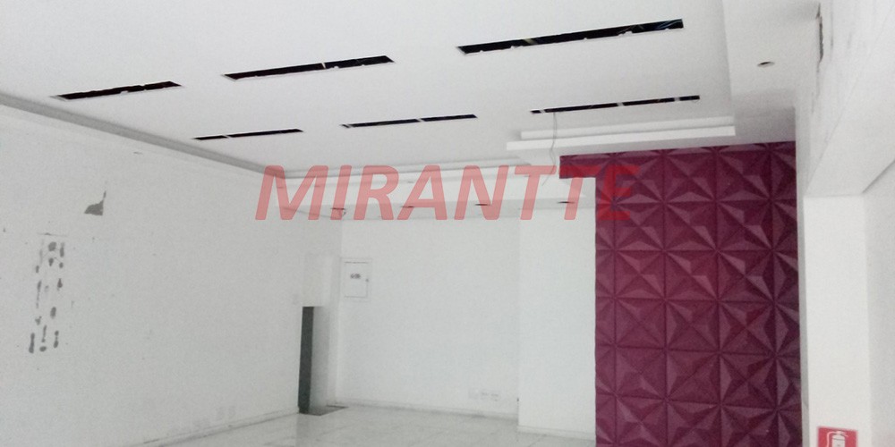 Comercial de 47m² em Santana