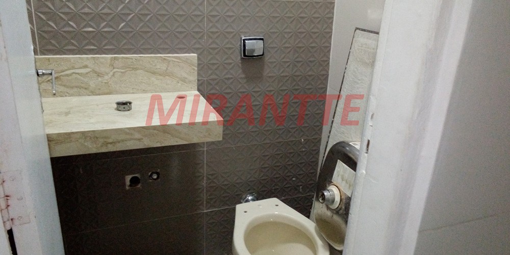 Comercial de 47m² em Santana