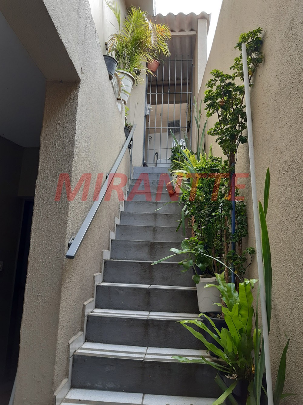 Comercial de 165m² com 4 quartos em Vila Amalia