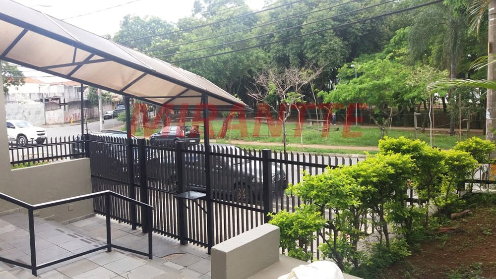 Apartamento com 3 quartos em Vila Maria