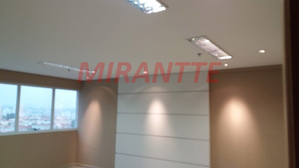 Comercial de 42m² em Santana