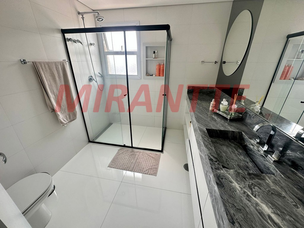 Apartamento com 4 quartos em Santana