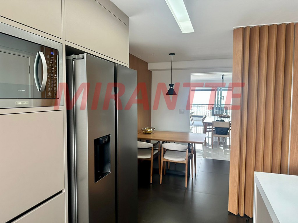Apartamento com 4 quartos em Santana