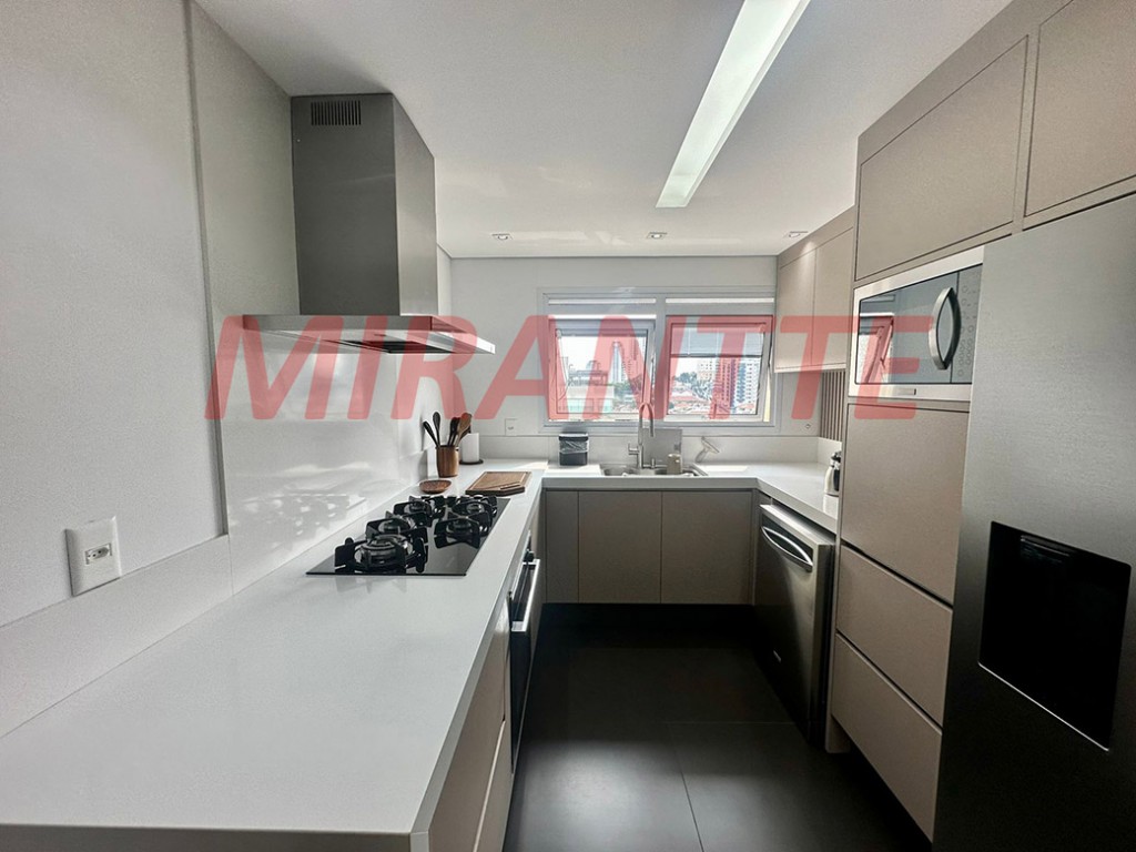 Apartamento com 4 quartos em Santana
