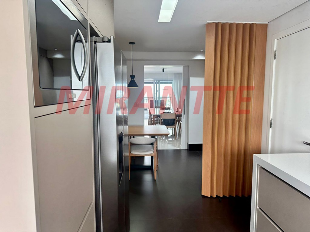 Apartamento com 4 quartos em Santana