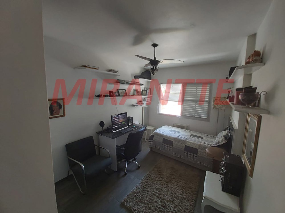 Apartamento com 3 quartos em Ponta da Praia