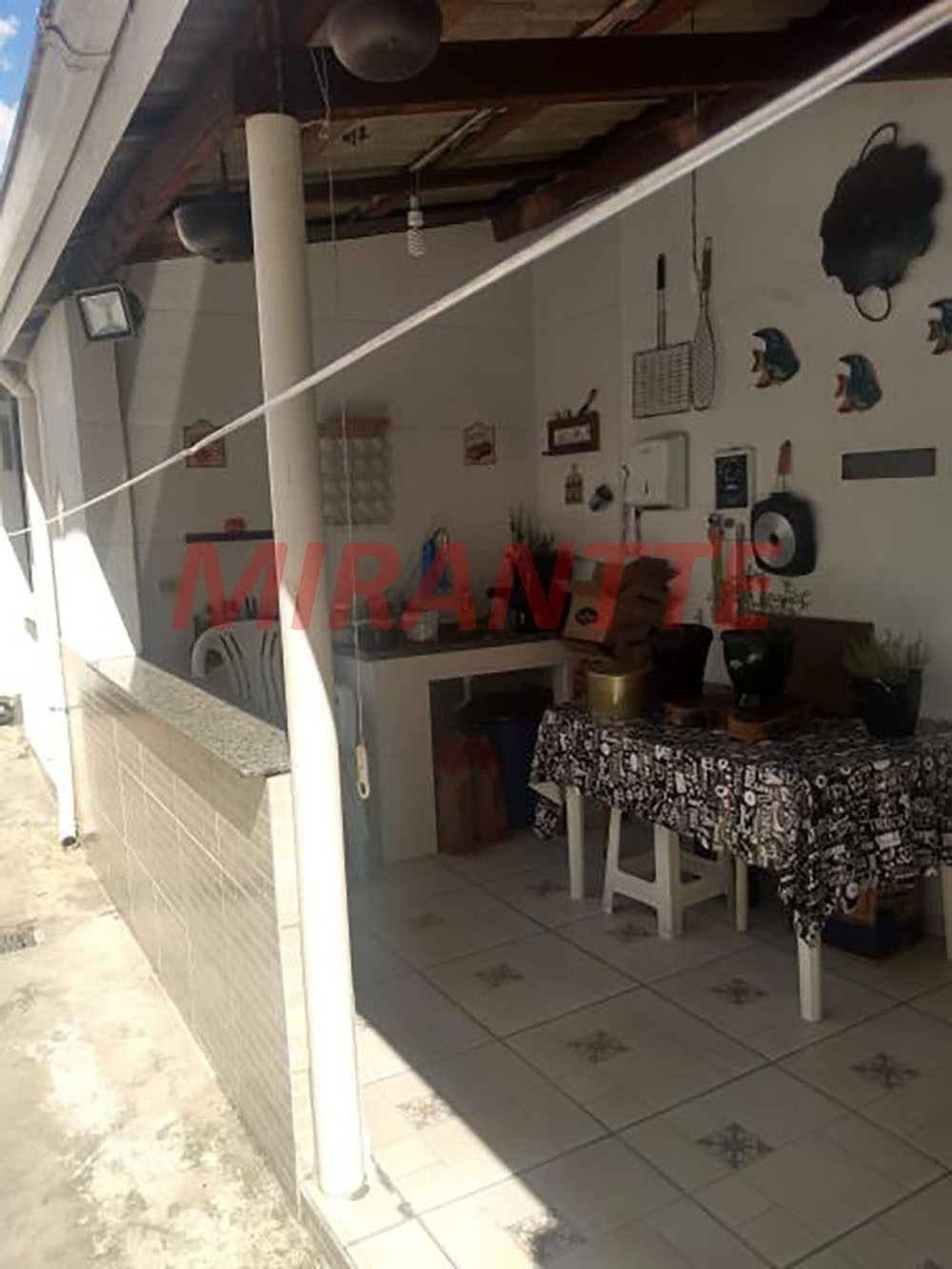 Sobrado de 160m² com 4 quartos em Jardim Brasil