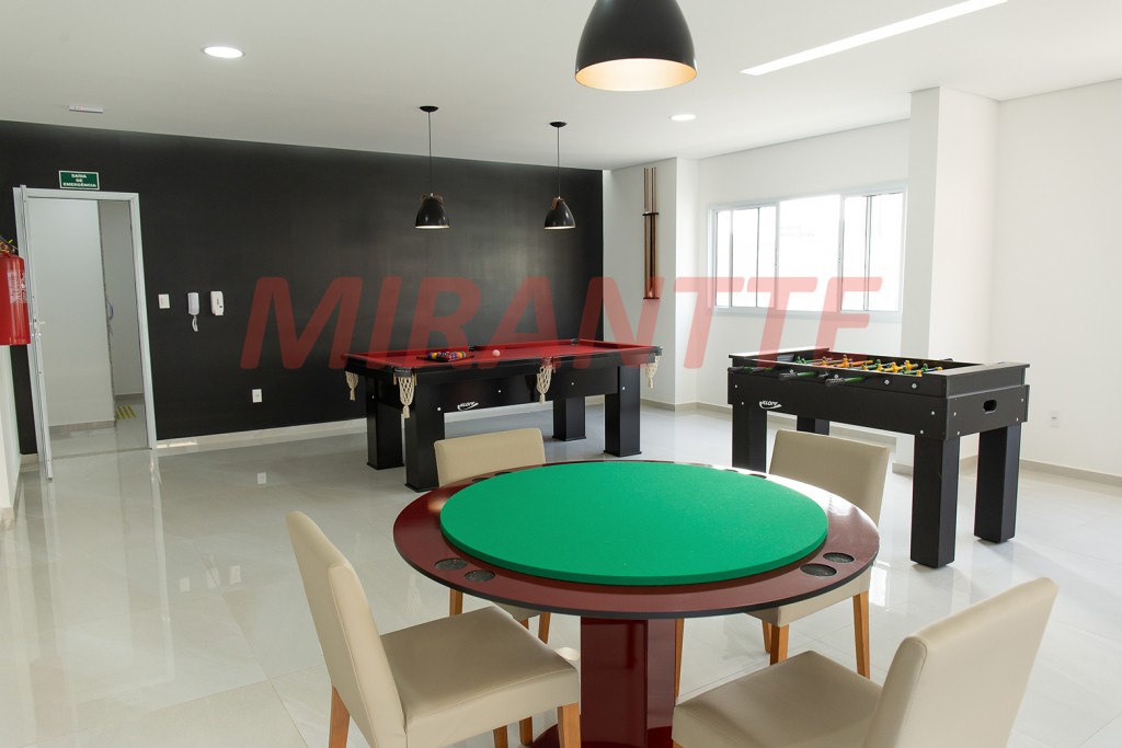 Apartamento de 60m² com 2 quartos em Parada Inglesa