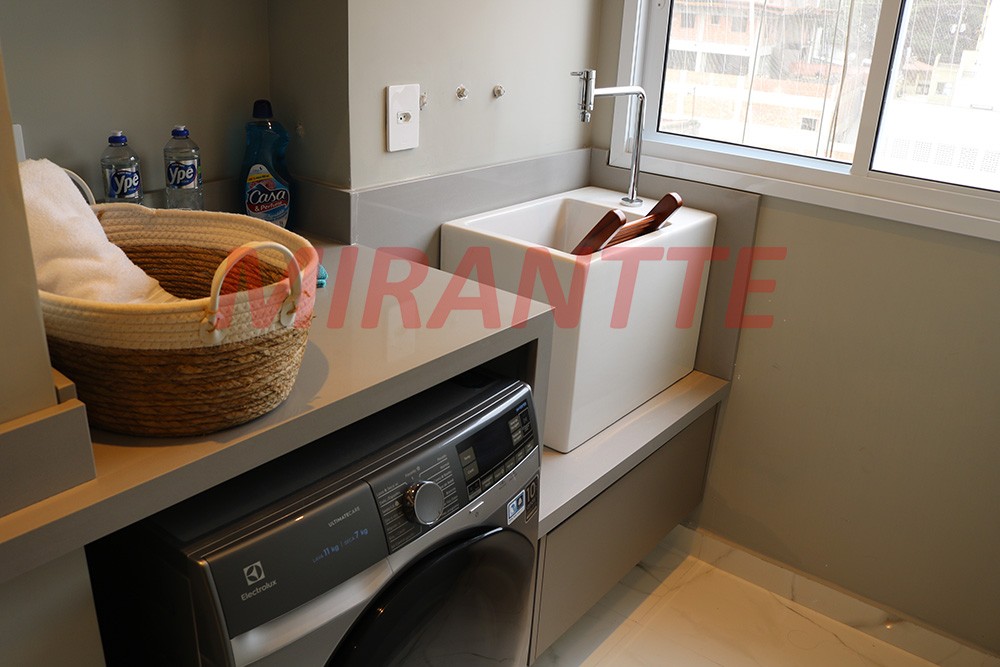 Apartamento de 60m² com 2 quartos em Parada Inglesa