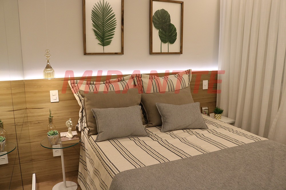 Apartamento de 60m² com 2 quartos em Parada Inglesa