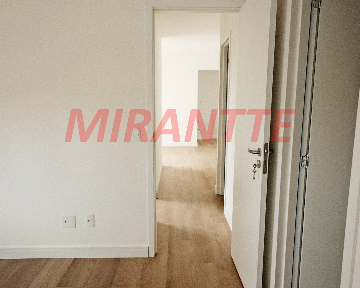 Apartamento de 55m² com 2 quartos em Parada Inglesa