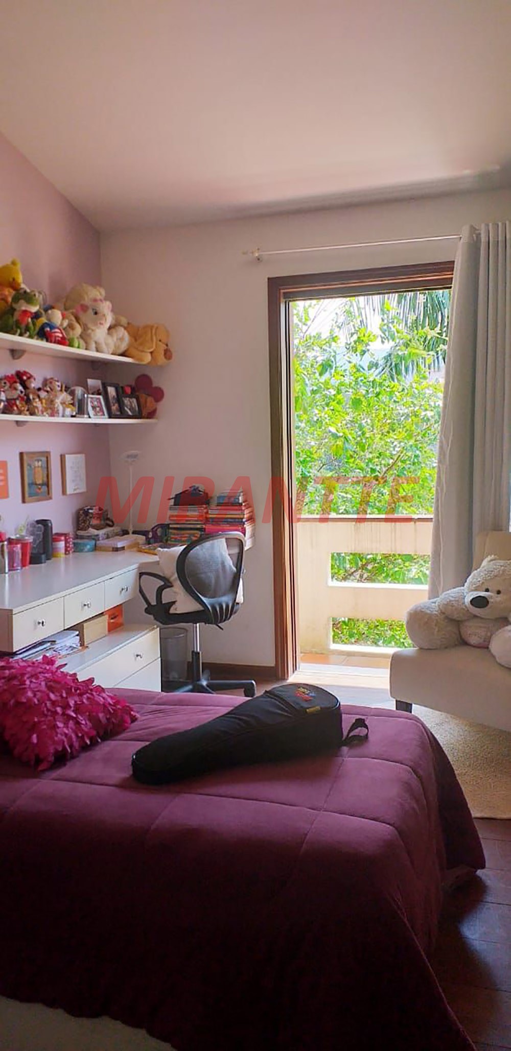 Sobrado de 300m² com 3 quartos em Palmas Do Tremembé