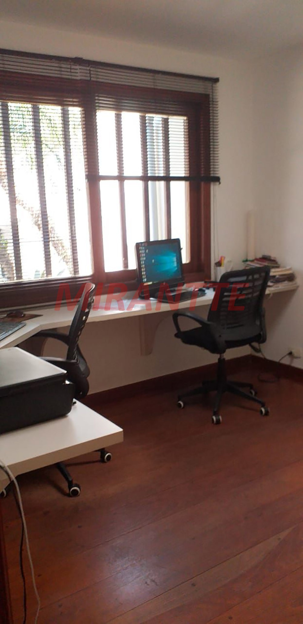 Sobrado de 300m² com 3 quartos em Palmas Do Tremembé