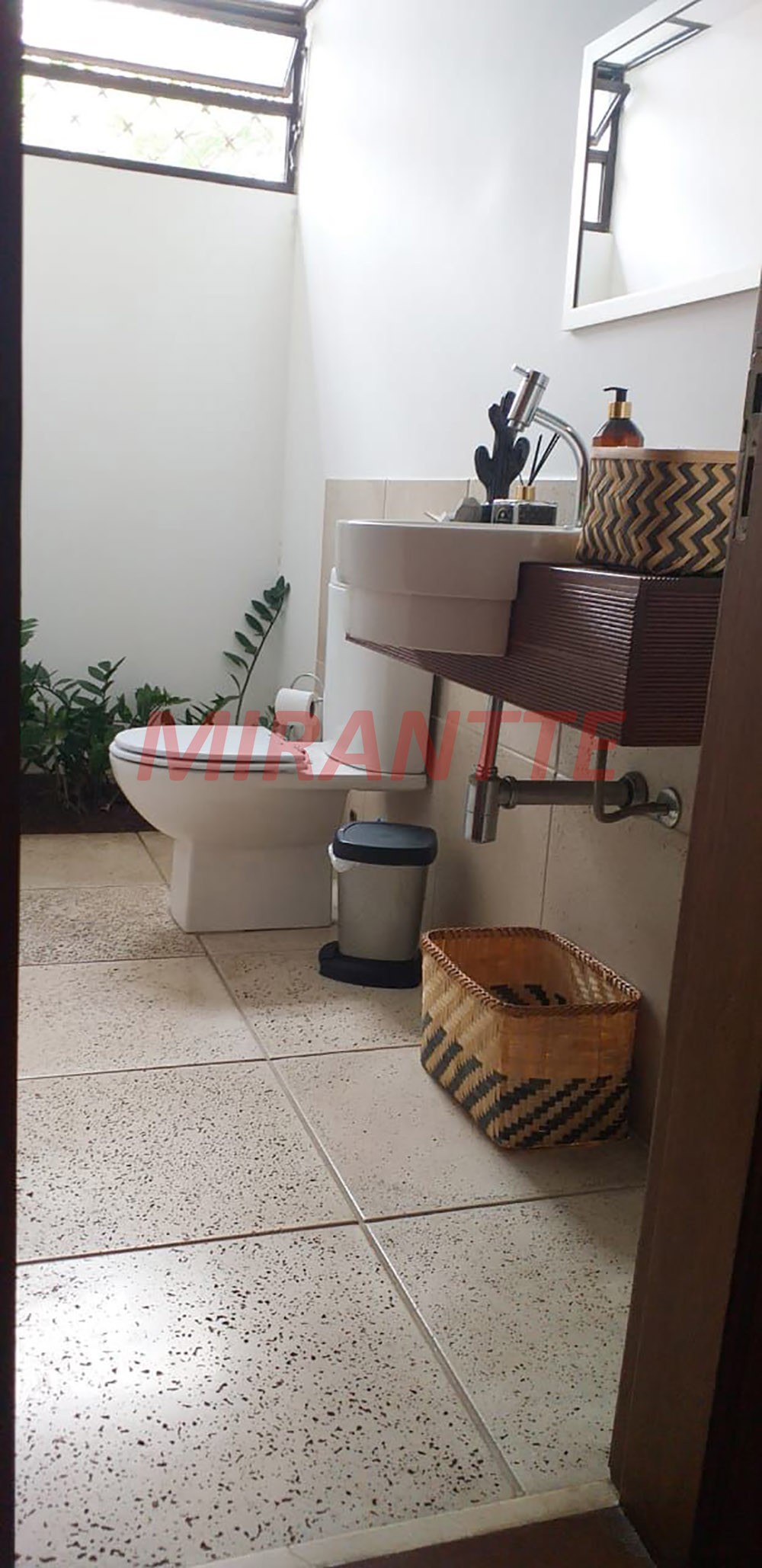 Sobrado de 300m² com 3 quartos em Palmas Do Tremembé