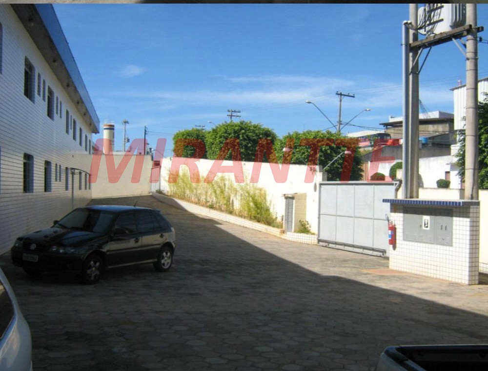 Galpao em Arujazinho