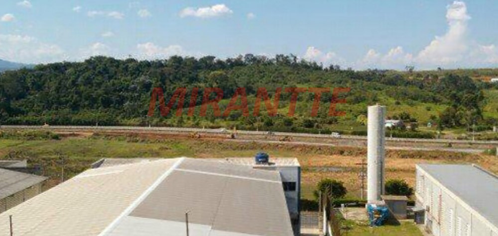 Galpao em Arujazinho