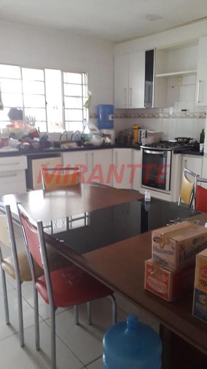 Casa terrea de 230m² com 3 quartos em Tremembe