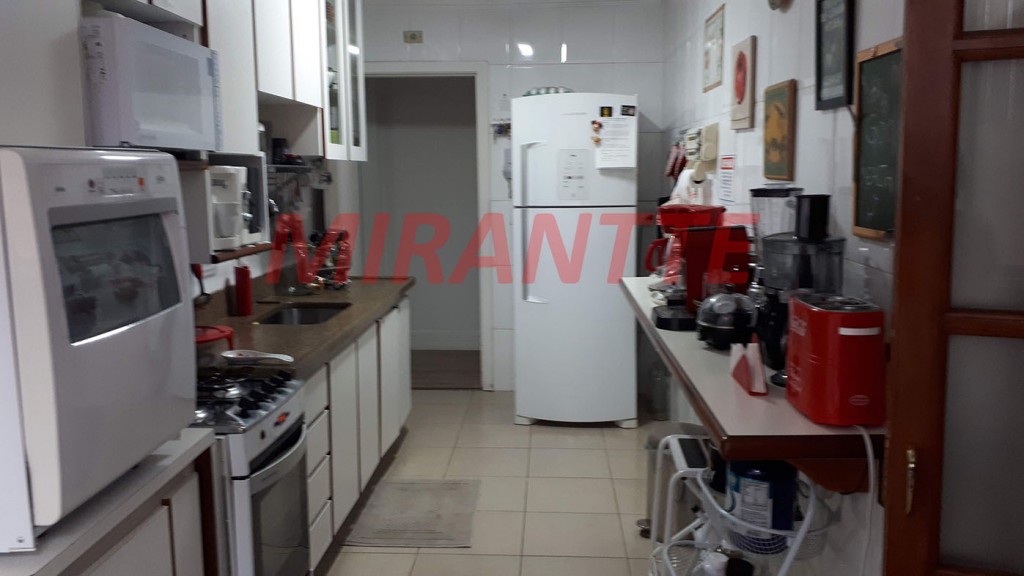Apartamento de 93m² com 3 quartos em Barro Branco