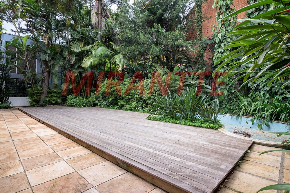 Comercial em Jardim America