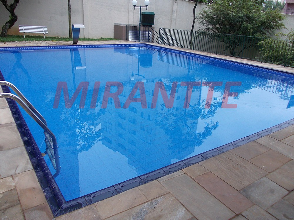 Apartamento de 65m² com 2 quartos em Santana