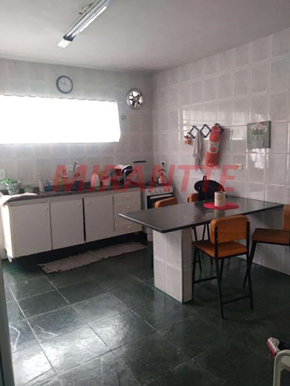 Casa terrea de 210m² com 3 quartos em Tremembe