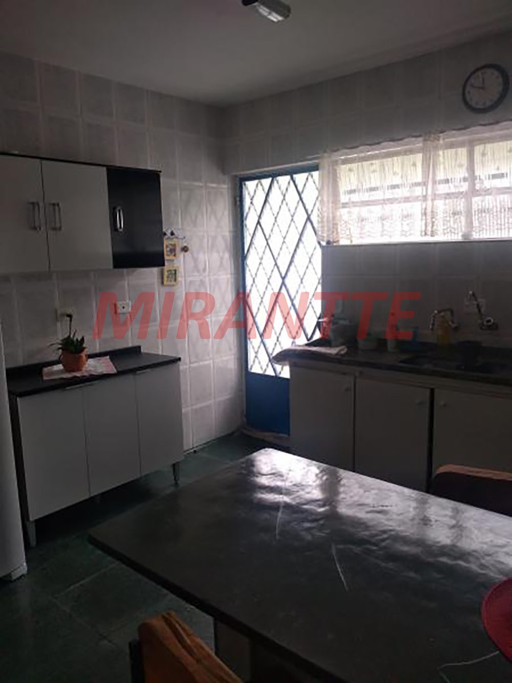 Casa terrea de 210m² com 3 quartos em Tremembe