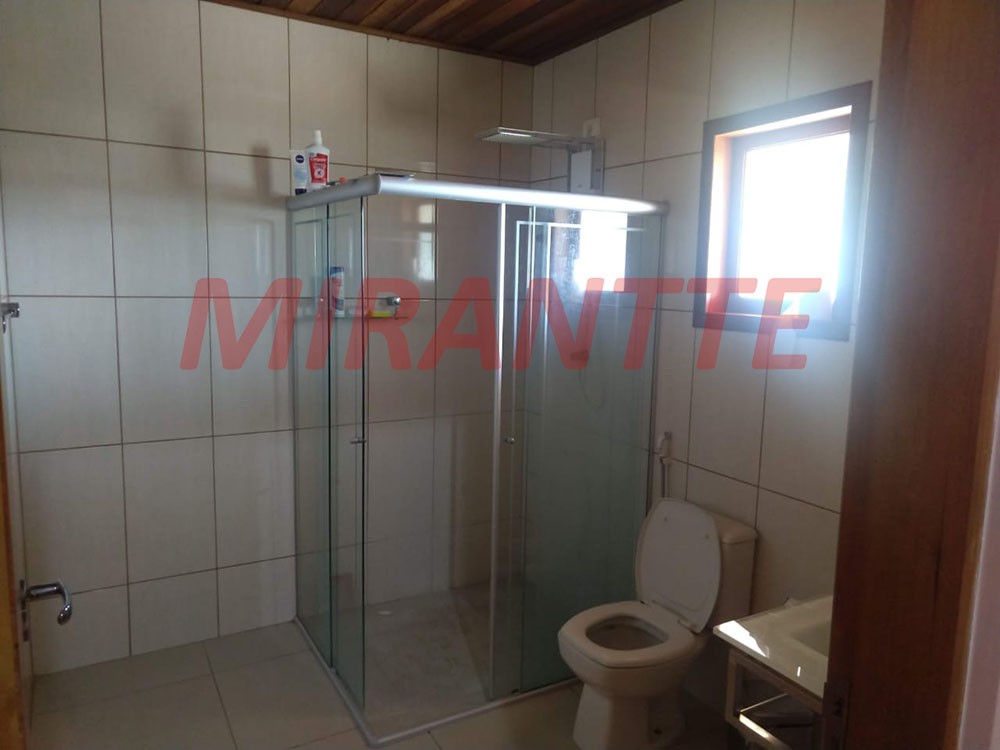 Chácara de 700m² com 6 quartos em VILA MACHADO