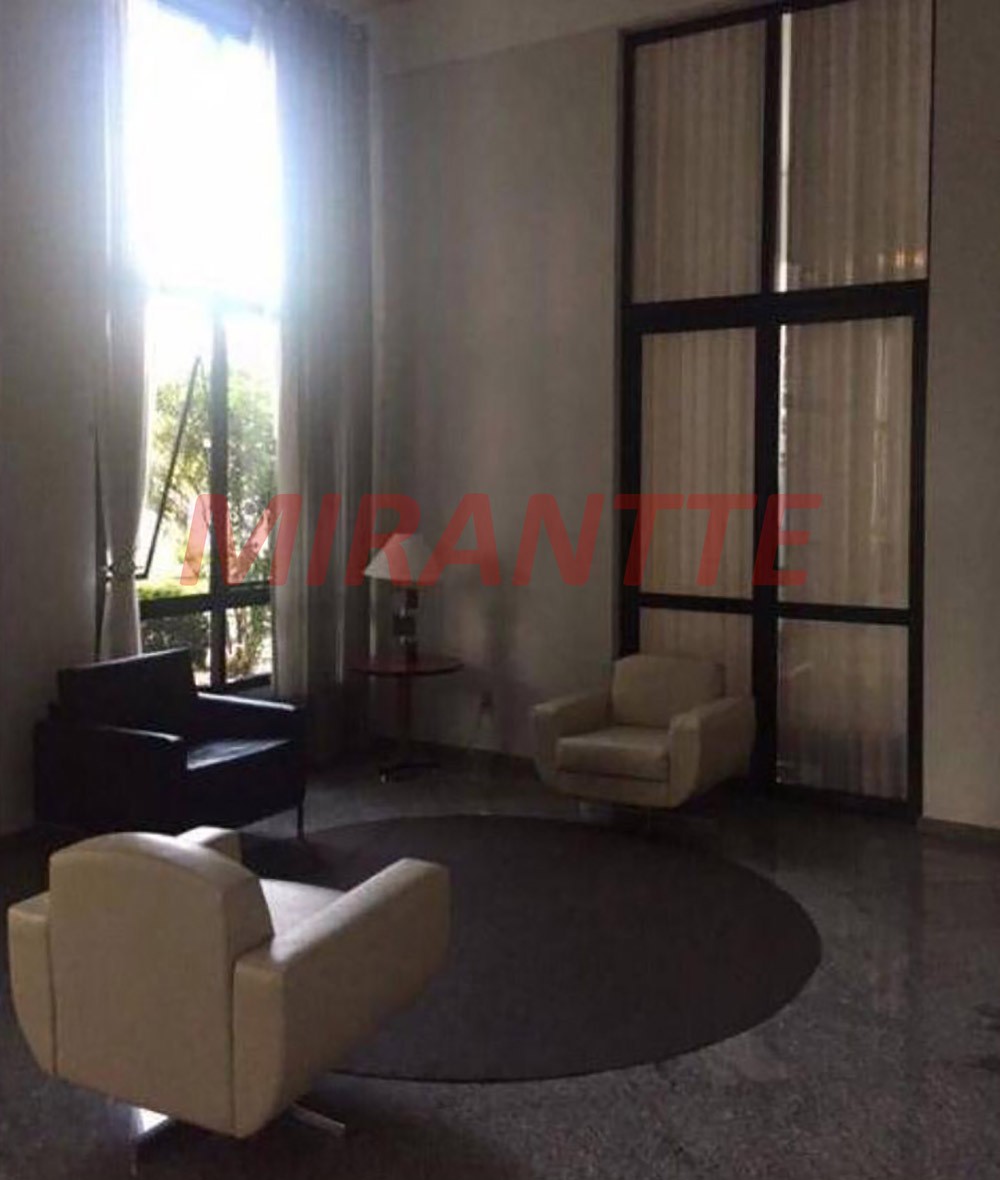 Apartamento de 180m² com 4 quartos em Centro