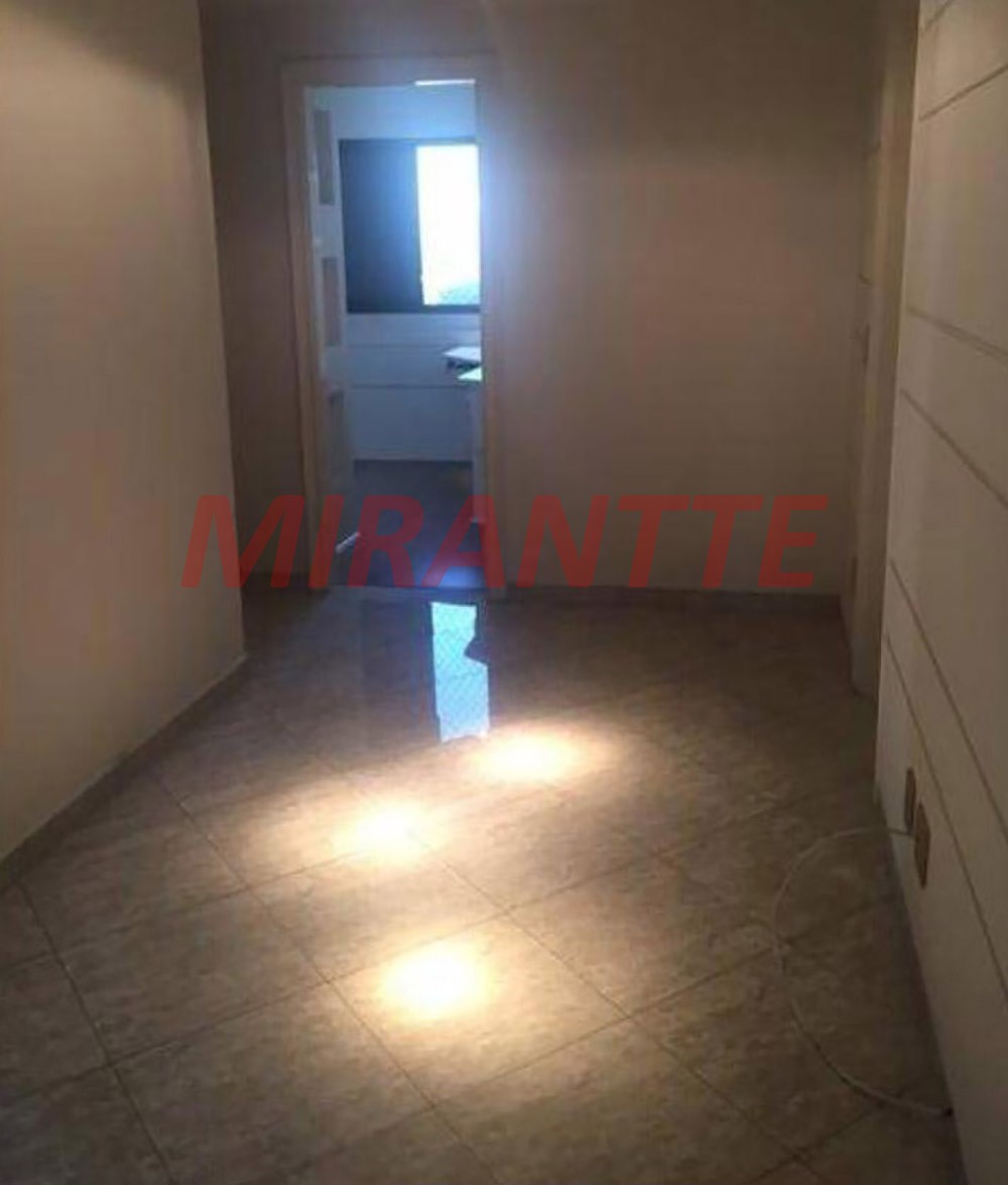 Apartamento de 180m² com 4 quartos em Centro