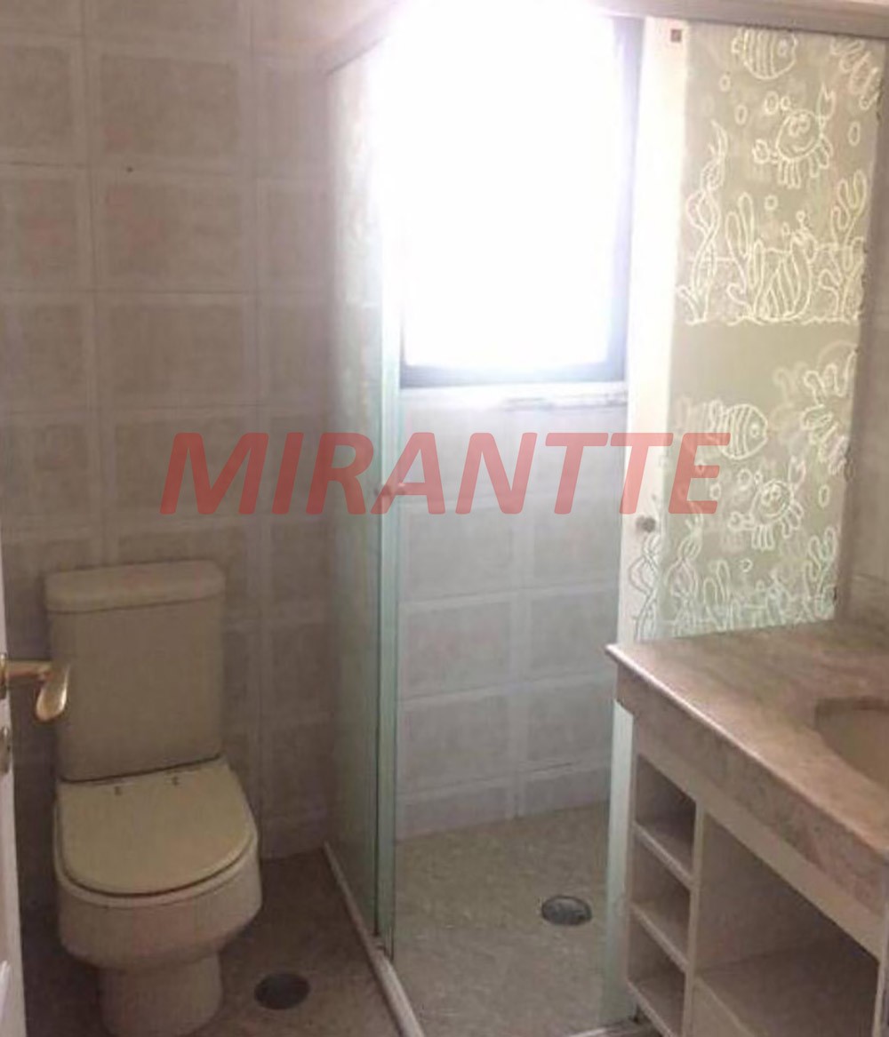 Apartamento de 180m² com 4 quartos em Centro