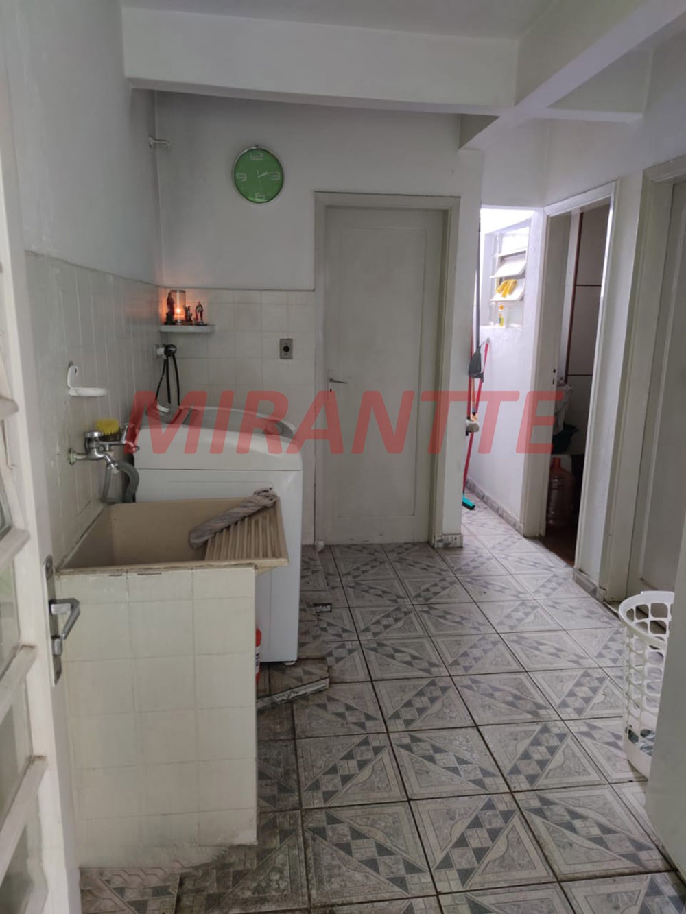 Sobrado de 200m² com 3 quartos em Santana