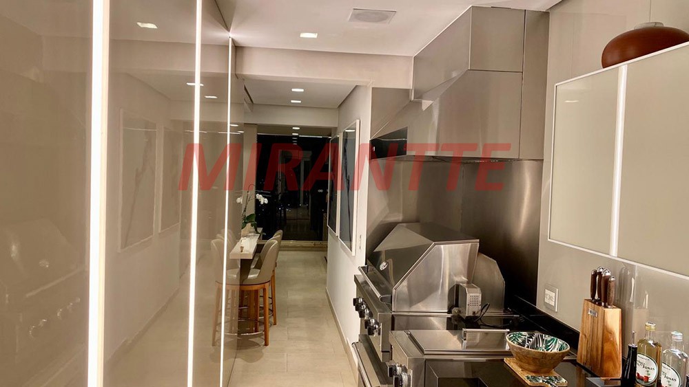 Cobertura de 520m² com 4 quartos em Santana